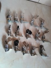 15 LOCKS WITH KEYS FOR FRUIT