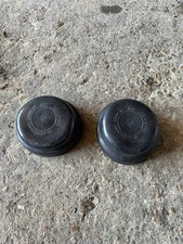 Genuine VW GOLF JETTA MK2 REAR SUSPENSION STRUT TOP COVERS (PAIR) 191512135