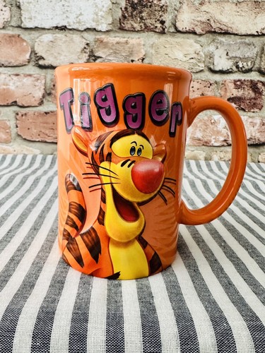 Disney store tigger still - store,