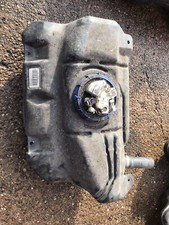 TOYOTA AYGO B4 77100-0H010 Kraftstofftank 2006 20271013