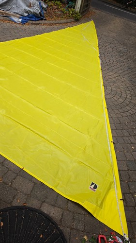Unused 10m hank genoa - on, sail