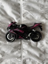 Suzuki GSX-R Maistro 1:12