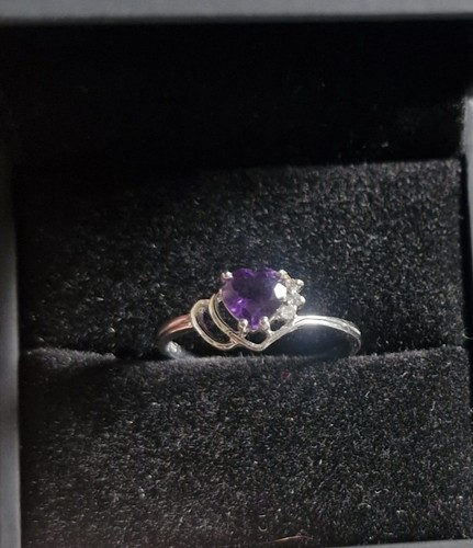 9ct white gold amethyst - white, and