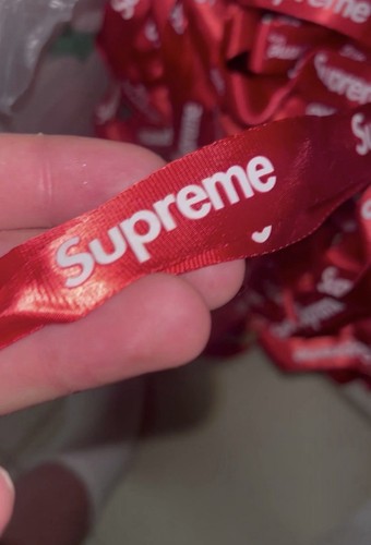 Supreme landyards