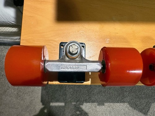 Acs 580 skateboard trucks - skateboard, with