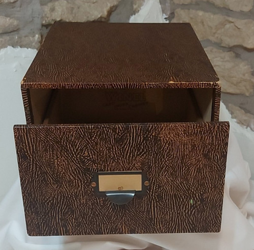 Vintage 1930 winel - vintage,