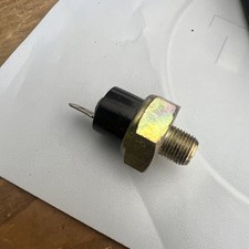 60-2133 TAPERED THREAD OIL PRESSURE SWITCH for pre1973 BSA A65 TRIUMPH T120 T150