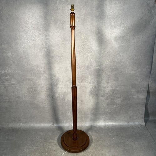 Vintage wooden standard - standard, floor