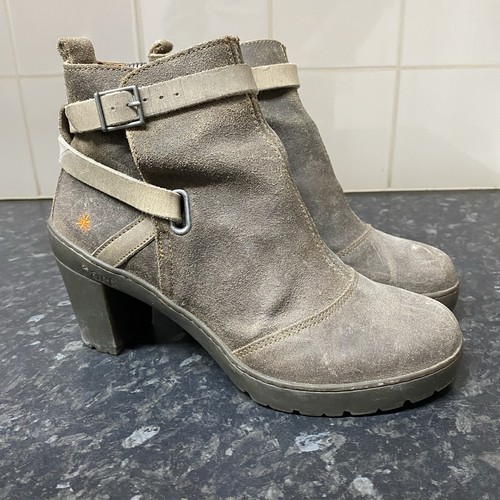 The art company grey nubuck - the,