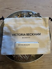Victoria Beckham Beauty Posh Lipstick, Shade SWAY 2g Full Size + VB Makeup Bag