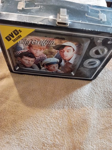 Vintage lunch box style andy - lunch,