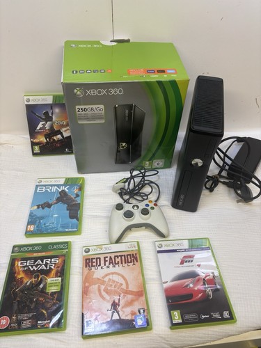 Xbox 360 slim 250gb boxed - 250gb, with