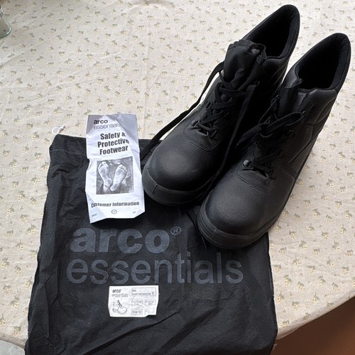 Arco essentials s1p src - arco,