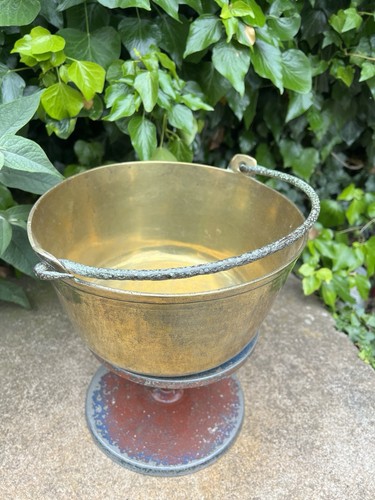 Antique 7kg brass jam pan - 2.7kg,