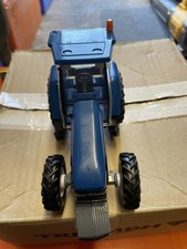 BRITAINS NEW HOLLAND TM165