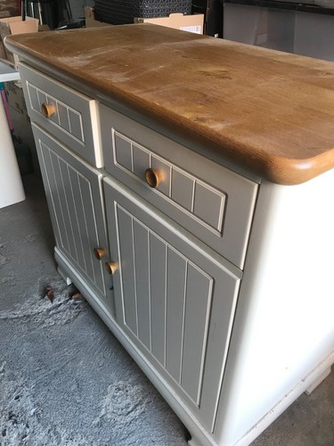 Dresser used welsh - -,