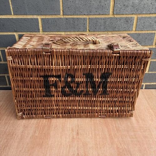 Fortnum and mason - and, luxury
