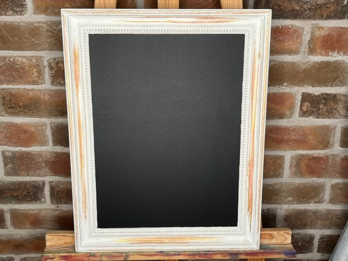 Vintage distressed white - vintage,