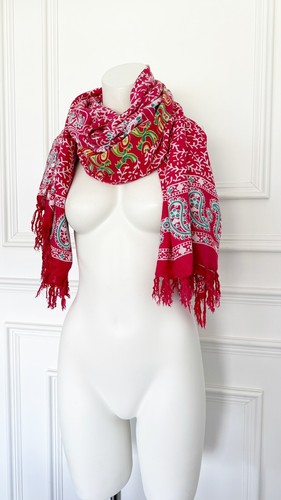 Vintage red paisley scarf - red,