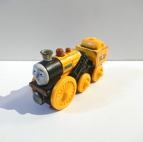 Thomas wooden railway - wooden,