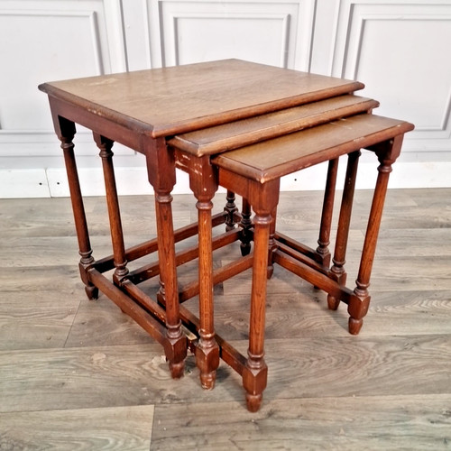 Antique nesting tables - nesting,
