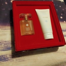 Estee Lauder Pure White Linen