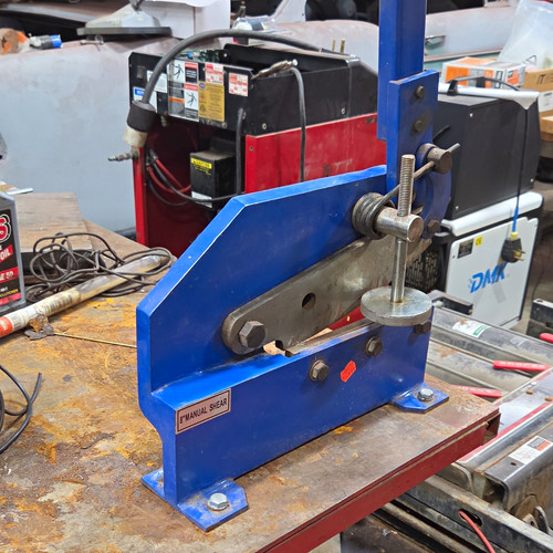 Manual bench mount - bench-mount, metal