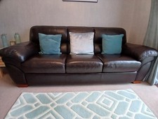 CSL Leather Suite comprising 3