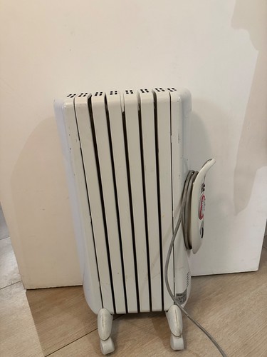 Longhi oil filled heater - de'longhi,
