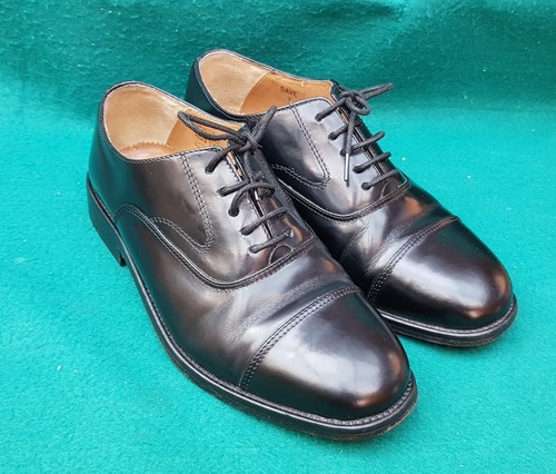 Saxone black leather classic - black,