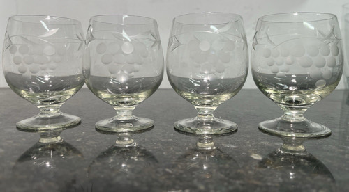 Etched sherry glasses grape - etched,