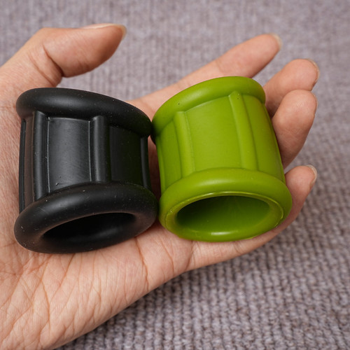 Ball stretcher squeeze - stretcher,