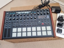 *** Dave Smith Instruments DSI Tempest 6-Voice Drum Machine / MINT ***