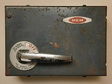 MEM EXEL 30A ISOLATOR SWITCH