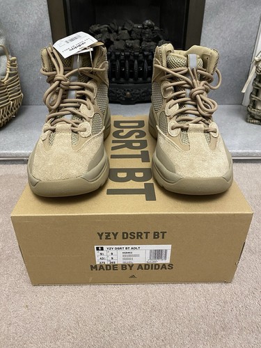 Size yeezy desert boot - 9,