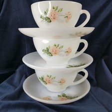 Set of 3 vintage Arcopal