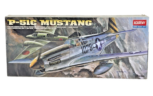 Academy scale p 51c - academy, p-51c