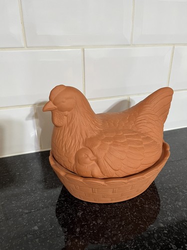 Terracotta chicken egg - chicken,