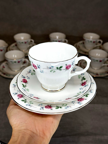Vintage royal sutherland fine - royal,