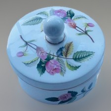 VINTAGE WEDGWOOD HATHAWAY ROSE