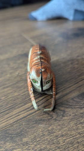Tinplate clockwork cat - tinplate,