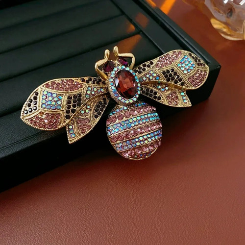 Large retro crystal bee - large, gold