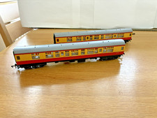 Hornby R928 Two Crimson and