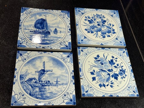 Antique delft tile - lot, 4