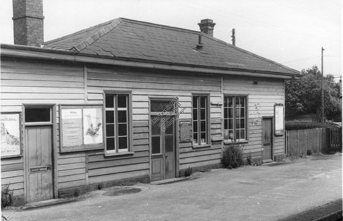 1961 eynsham train station - 1961,