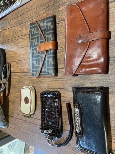 Wemen wallets and other - wemen's,