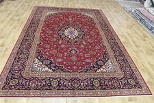 Stunning handmade Persian carpet with fine floral design 300 x 200 cm