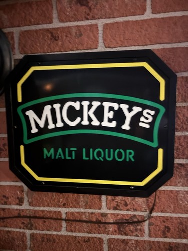 Mickeys malt liquor - malt,