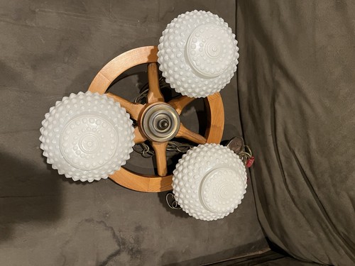 Light wagon wheel hanging - 3,