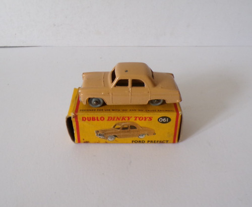 Dublo dinky toys 061 - toys,